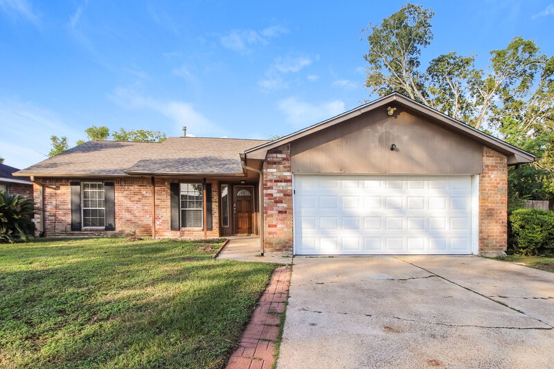 1,665/Mo, 15102 Four Winds Dr Missouri City, TX 77489 External View