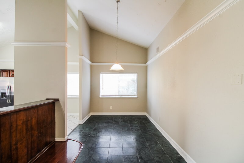 1,665/Mo, 15102 Four Winds Dr Missouri City, TX 77489 Dining Room View