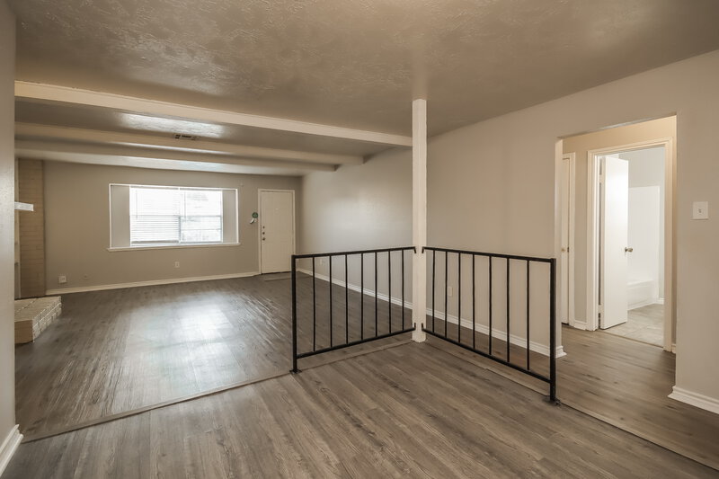 1,645/Mo, 15819 Pinwood Dr Missouri City, TX 77489 Dining Room View