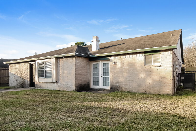 1,645/Mo, 15819 Pinwood Dr Missouri City, TX 77489 Rear View