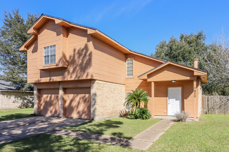 1,805/Mo, 7450 W Fuqua Dr Missouri City, TX 77489 Front View