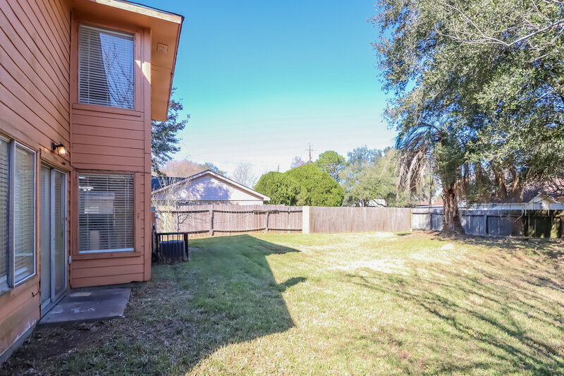1,805/Mo, 7450 W Fuqua Dr Missouri City, TX 77489 Rear View