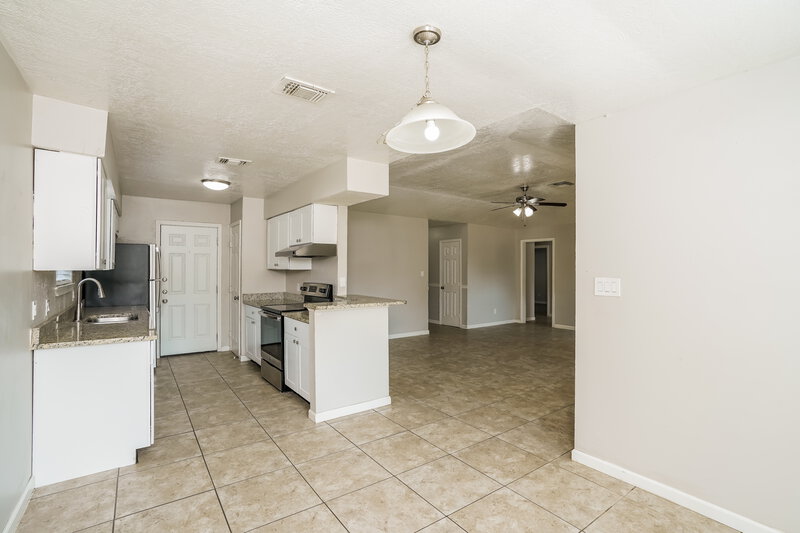 1,720/Mo, 2515 Village Circle Dr Katy, TX 77493 Dining Room View