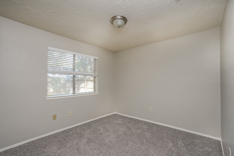 1,785/Mo, 10118 Hollow Canyon Dr Sugar Land, TX 77498 Bedroom View 2