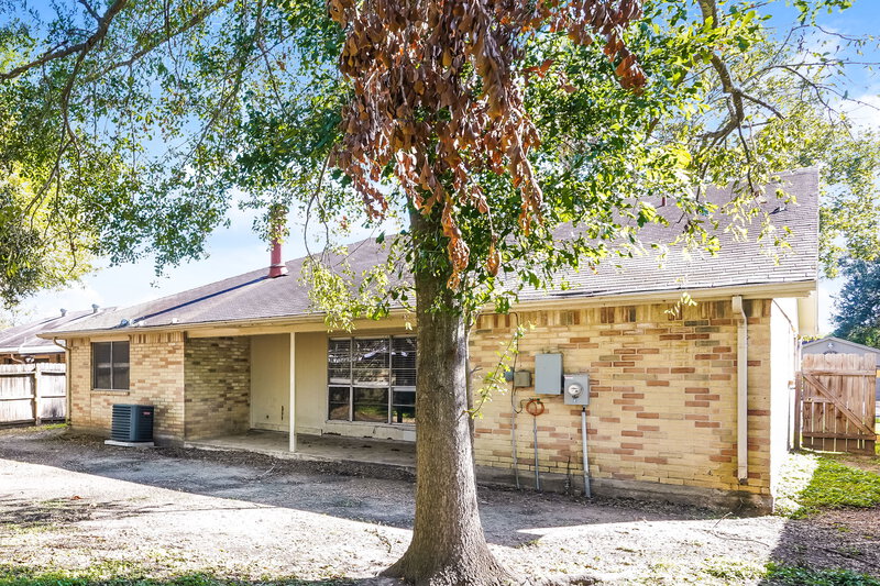 1,785/Mo, 10118 Hollow Canyon Dr Sugar Land, TX 77498 Rear View 2