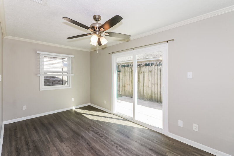 1,640/Mo, 1611 Bodart Circle Houston, TX 77090 Bedroom View