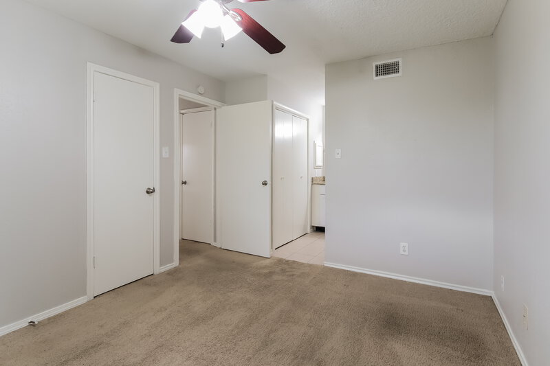 1,550/Mo, 16111 Rosenridge Dr Houston, TX 77053 Misc View 10