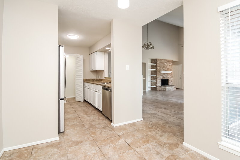 1,595/Mo, 3642 Storm Creek Dr Houston, TX 77088 Breakfast Nook View