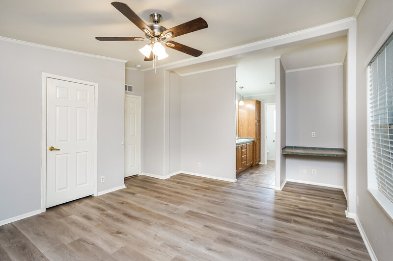 1,670/Mo, 10115 Elderberry Park Ln Tomball, TX 77375 Misc View 11