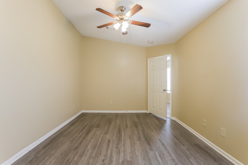 1,560/Mo, 7706 Ellis Dr Missouri City, TX 77489 Master Bedroom View 2