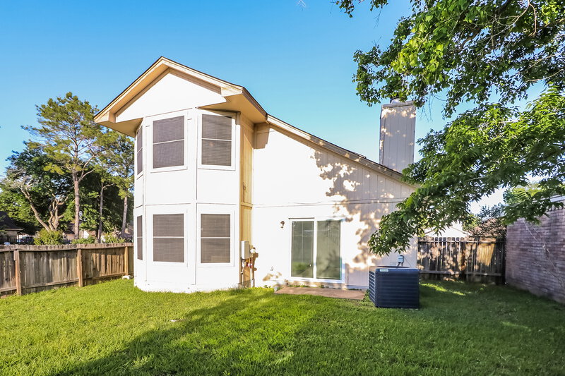 1,655/Mo, 16202 Canaridge Dr Houston, TX 77053 Rear View
