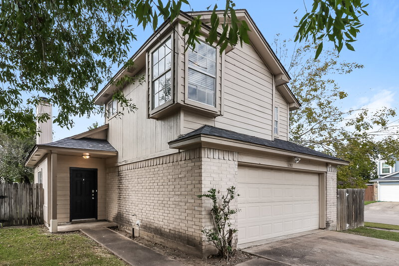 1,670/Mo, 16202 Samoa Way Houston, TX 77053 Front View