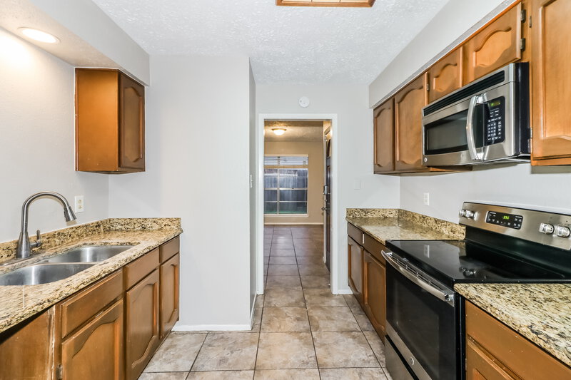 1,665/Mo, 14214 Bateau Dr Cypress, TX 77429 Kitchen View