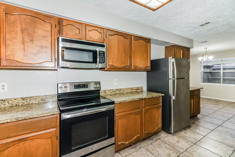 1,665/Mo, 14214 Bateau Dr Cypress, TX 77429 Kitchen View 2