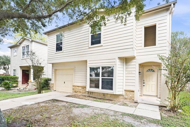 1,750/Mo, 3231 Dartmouth Field Ln Fresno, TX 77545 Front View