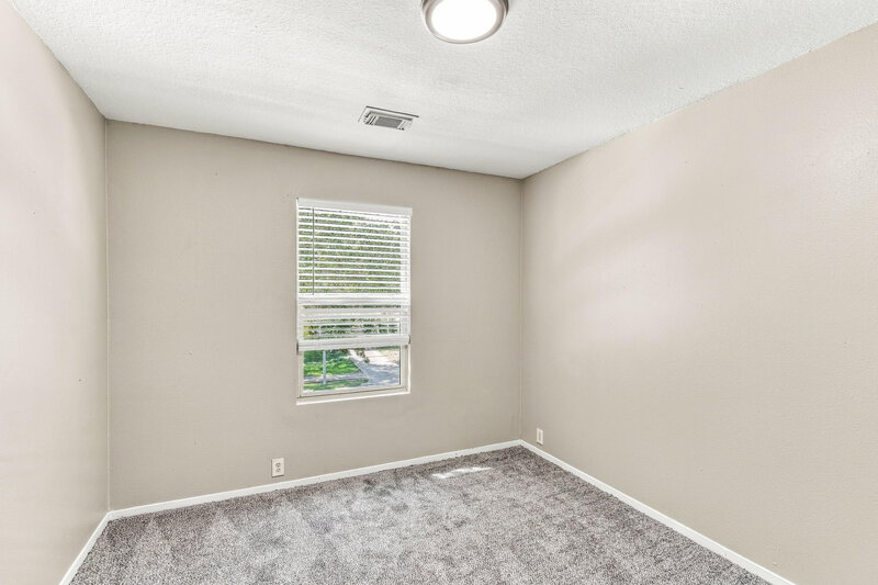 1,750/Mo, 3231 Dartmouth Field Ln Fresno, TX 77545 Bedroom View 2