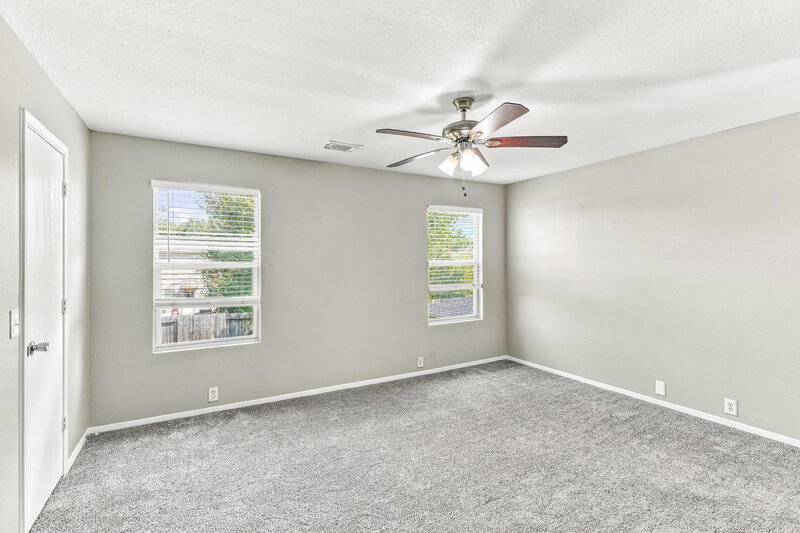 1,750/Mo, 3231 Dartmouth Field Ln Fresno, TX 77545 Bedroom View 3