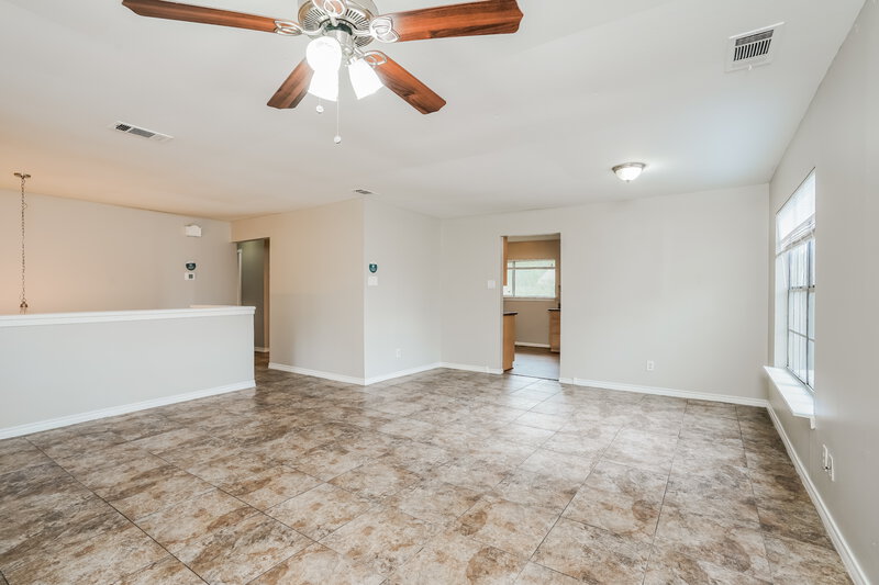 1,805/Mo, 3223 Sycamore Springs Dr Kingwood, TX 77339 Misc View 3