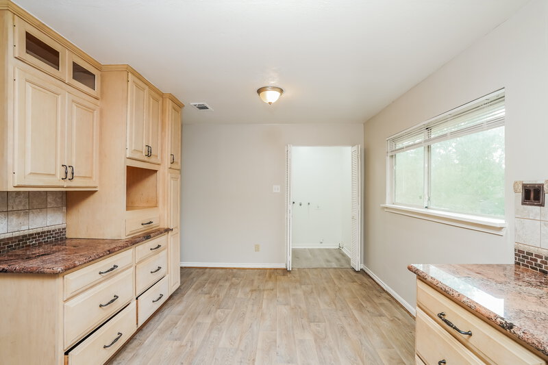 1,805/Mo, 3223 Sycamore Springs Dr Kingwood, TX 77339 Misc View 4