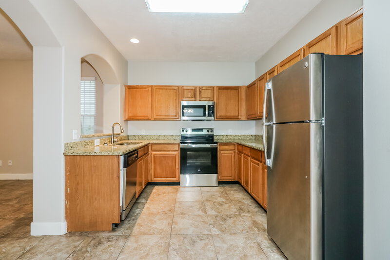 2,035/Mo, 6607 Dickson Way Houston, TX 77085 Kitchen View