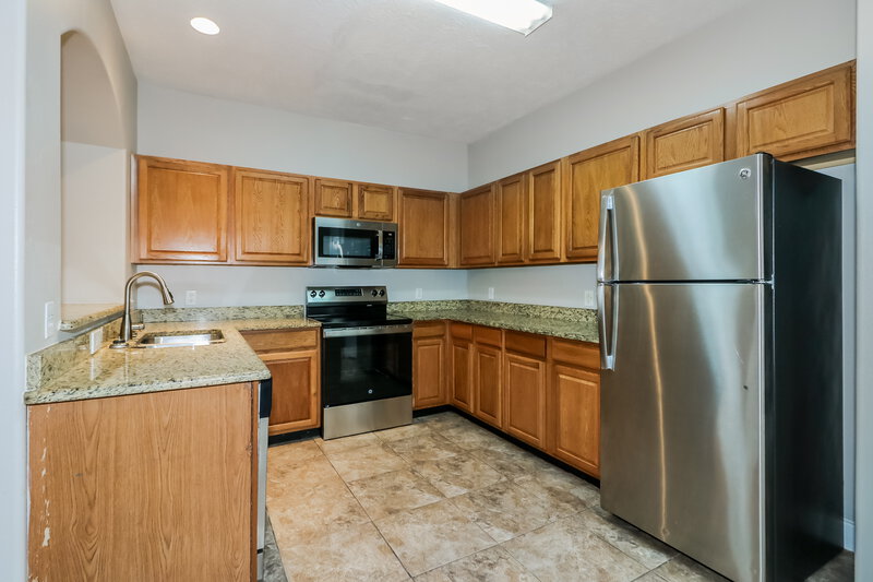 2,035/Mo, 6607 Dickson Way Houston, TX 77085 Kitchen View 2