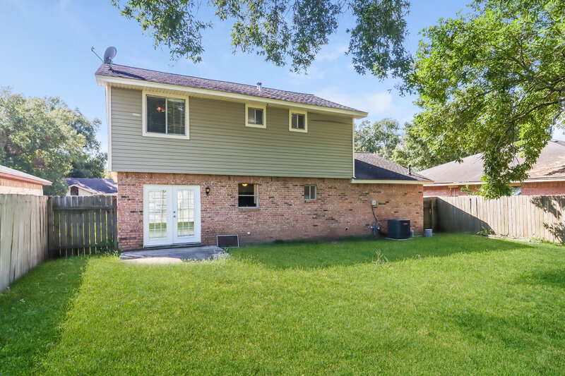 1,515/Mo, 12318 Currin Forest Dr Houston, TX 77044 Rear View 2