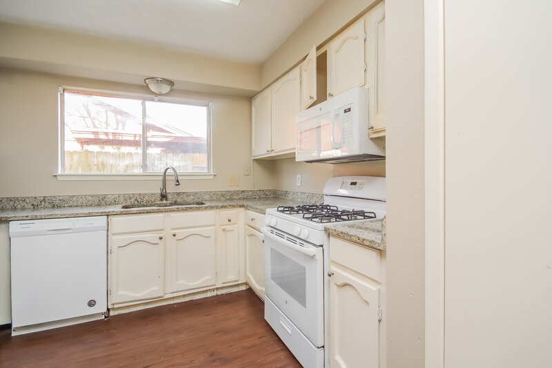 2,290/Mo, 4118 Brookhead Trail Houston, TX 77066 Kitchen View