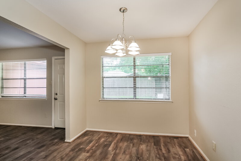 1,685/Mo, 15831 Marsh Hawk St Humble, TX 77396 Dining Room View