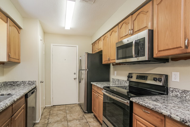 1,685/Mo, 15831 Marsh Hawk St Humble, TX 77396 Kitchen View 2