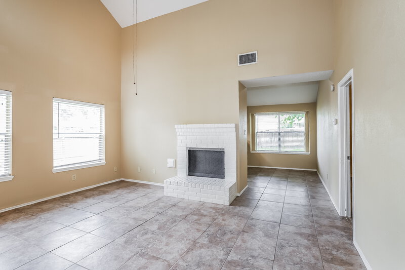 1,855/Mo, 6042 Beaconridge Dr Houston, TX 77053 Misc View
