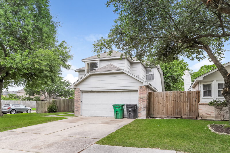 1,895/Mo, 6042 Beaconridge Dr Houston, TX 77053 photo View