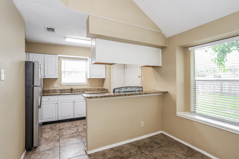 1,855/Mo, 6042 Beaconridge Dr Houston, TX 77053 Misc View 4