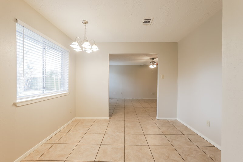 1,880/Mo, 6503 Bazel Brook Dr Missouri City, TX 77489 Dining Room View