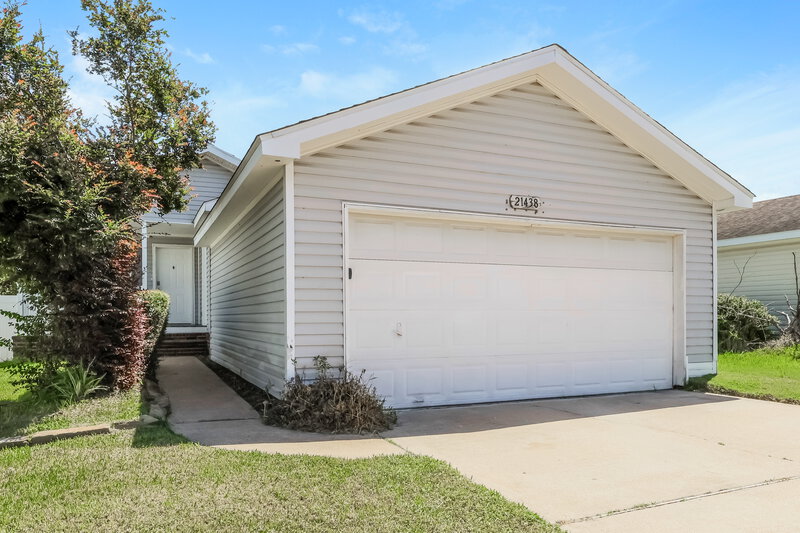 1,715/Mo, 21438 Cherry Canyon Ln Tomball, TX 77375 External View