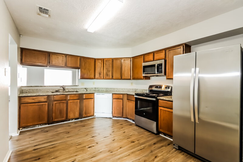 1,810/Mo, 16706 Quail Meadow Dr Missouri City, TX 77489 Kitchen View 2