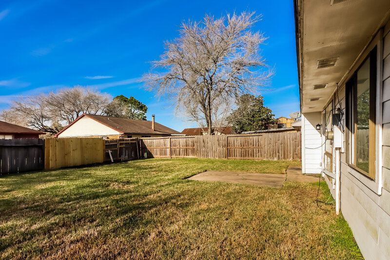 1,810/Mo, 16706 Quail Meadow Dr Missouri City, TX 77489 Exterior View