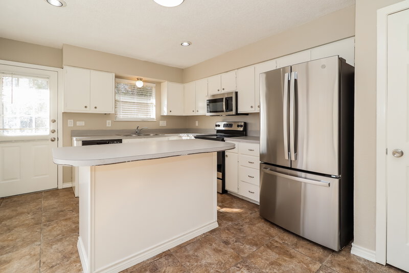 1,695/Mo, 23903 Lestergate Dr Spring, TX 77373 Kitchen View 3