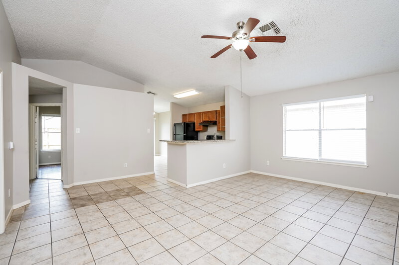 1,795/Mo, 7728 Ellis Dr Missouri City, TX 77489 Living Room View