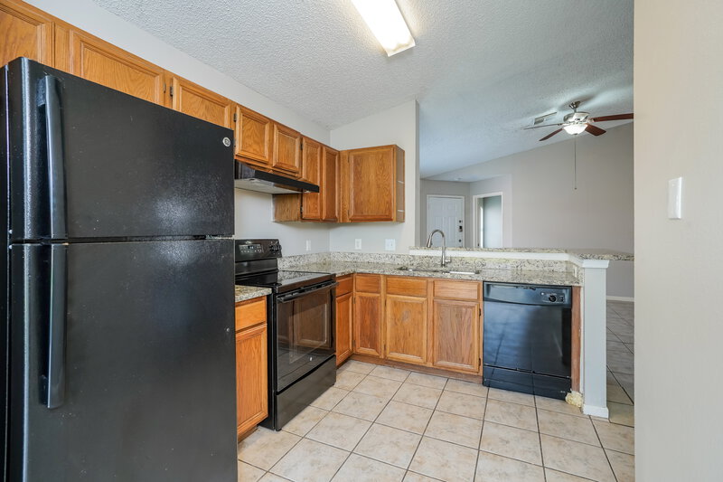 1,795/Mo, 7728 Ellis Dr Missouri City, TX 77489 Kitchen View