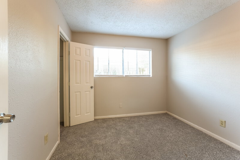 1,715/Mo, 5606 Drakestone Blvd Houston, TX 77053 Bedroom View