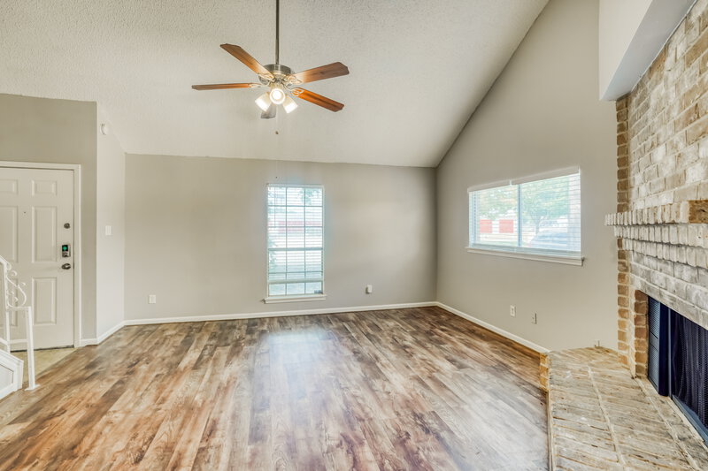 1,875/Mo, 11830 Perry Rd Houston, TX 77064 Living Room View 3