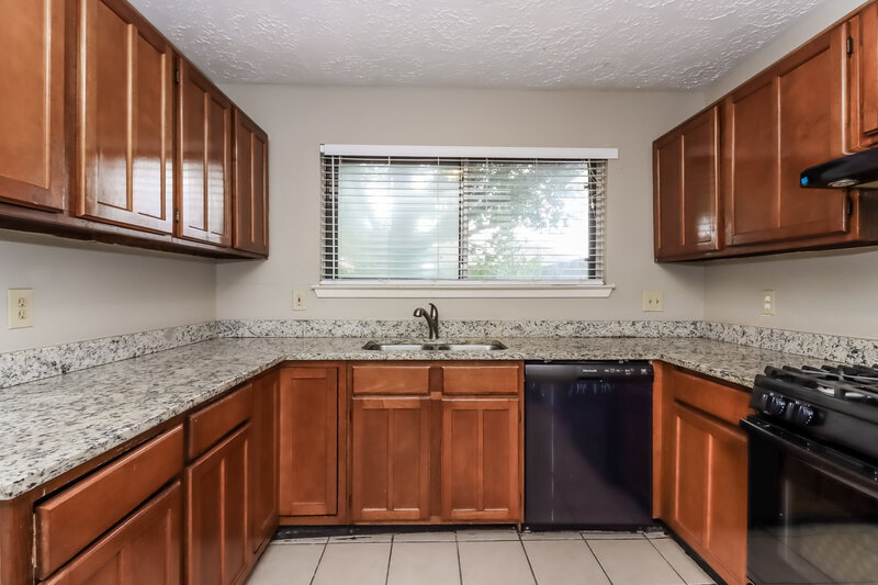 2,310/Mo, 2007 Highcrest Dr Missouri City, TX 77489 Kitchen View 4