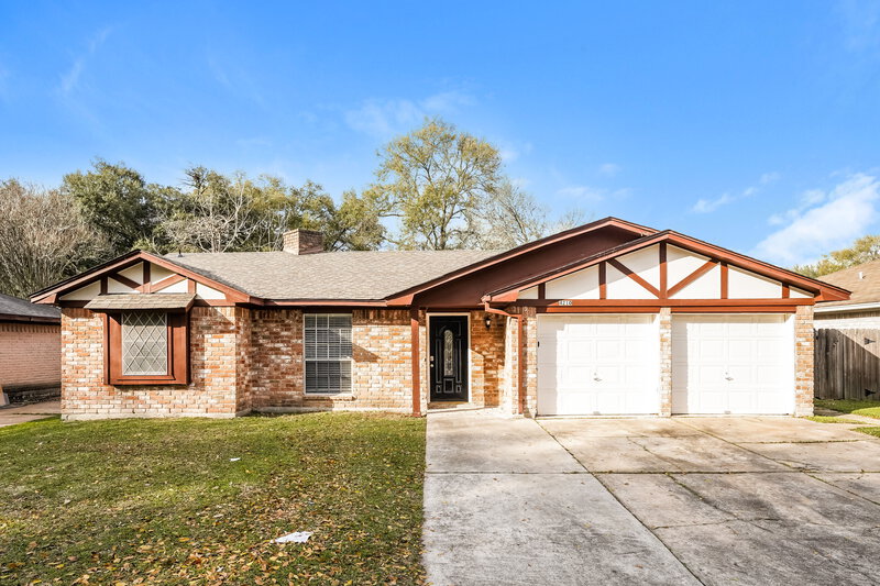 2,005/Mo, 4210 Lemon Tree Ln Houston, TX 77088 External View