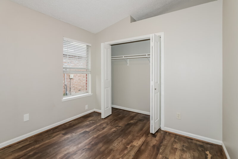1,745/Mo, 7733 Ellis Dr Missouri City, TX 77489 Bedroom View 3