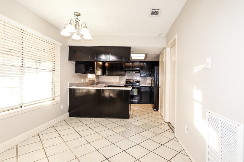 1,475/Mo, 13251 Bunker Hill Willis, TX 77318 Dining Room View