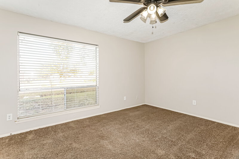 1,475/Mo, 13251 Bunker Hill Willis, TX 77318 Main Bedroom View