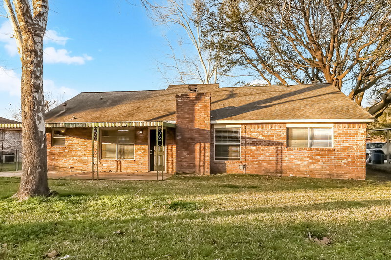 1,475/Mo, 13251 Bunker Hill Willis, TX 77318 Rear View