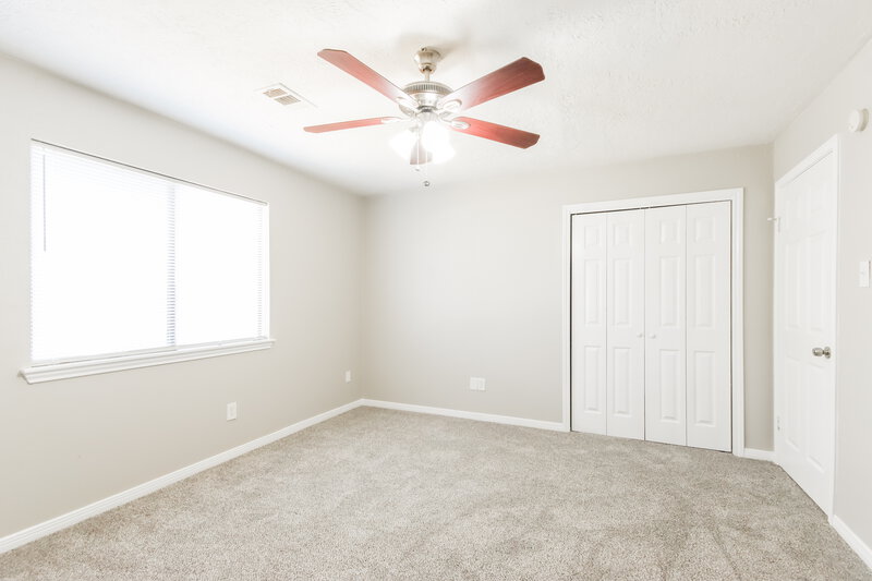 2,120/Mo, 8523 Pines Place Dr Humble, TX 77346 Bedroom View