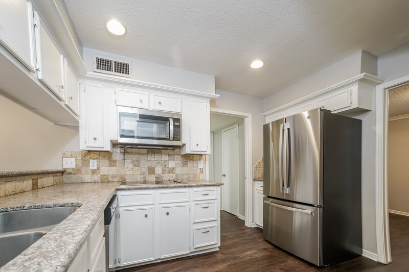 2,195/Mo, 17019 Lazy Hill Ln Spring, TX 77379 Kitchen View