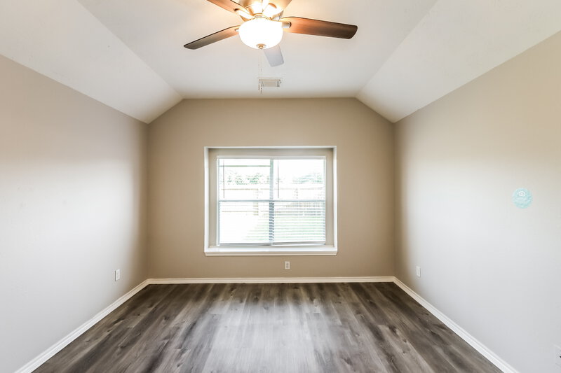 3,140/Mo, 16611 Great Oaks Hollow Dr Houston, TX 77083 Bedroom View 2